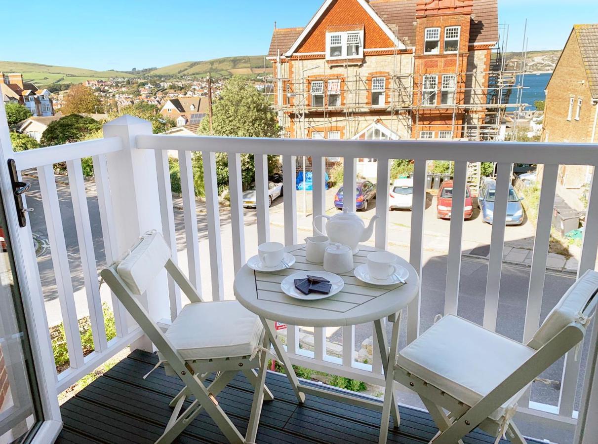 The Lookout Apartment Swanage Exterior photo